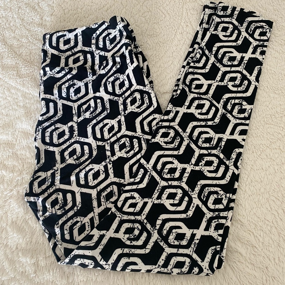 Lularoe OS leggings EUC